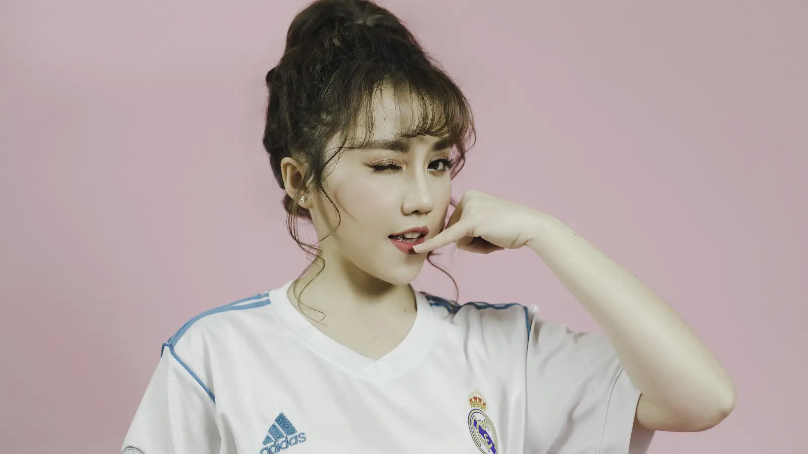 Hot Girl FC Real Madrid