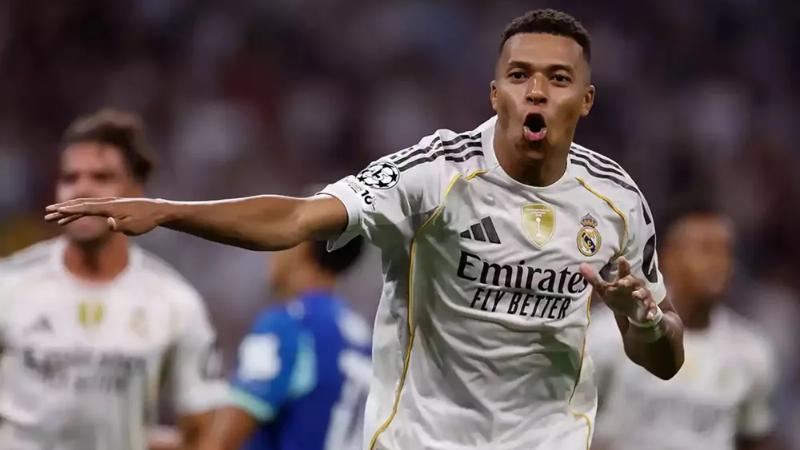 Cầu thủ Mbappe khiến cả thế giới chú ý