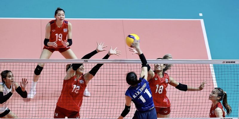 Nữ Thái Lan thắng chung cuộc 3-2